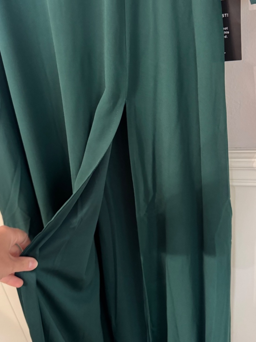 Lulus Women's Deep Green Long Sheer Sleeve V-Neck Peep Leg Maxi Dress Sz XS NWT - Picture 6 of 12